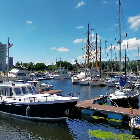 Awesome In With Wifi אוסטנדה